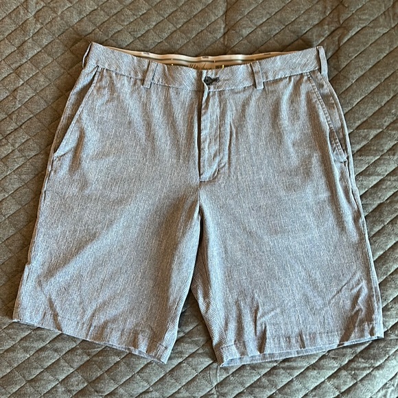 Men’s Walter Hagen Golf Shorts - Size 36 - Picture 1 of 2